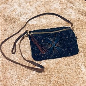 Crossbody or Wristlet, Head Regal Bag